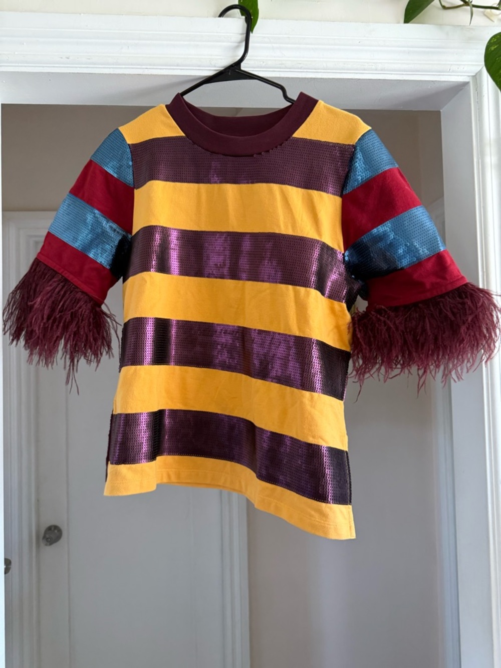 Paula Lyra Sequin Embroidered Striped T-Shirt size large
